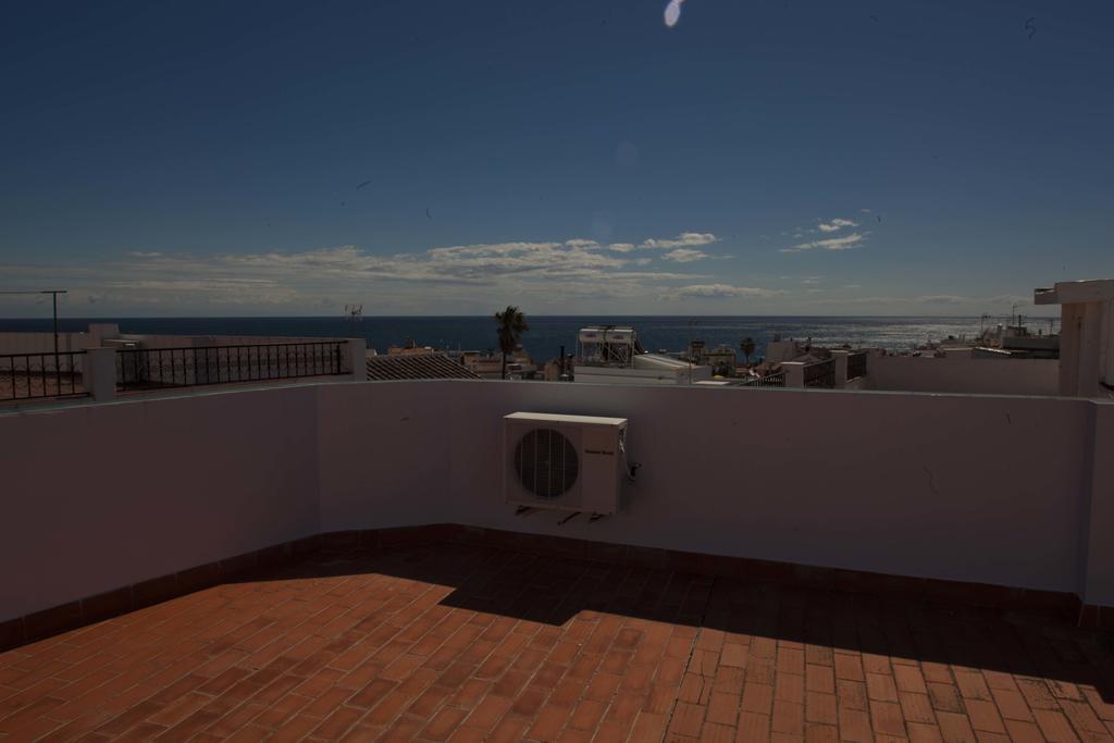 Apartment Ambrosia เนร์คา ภายนอก รูปภาพ